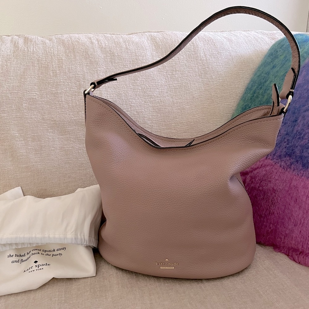 Kate Spade Dusty Mauve Slouch Hobo bag. EUC 12 x 11 x 6